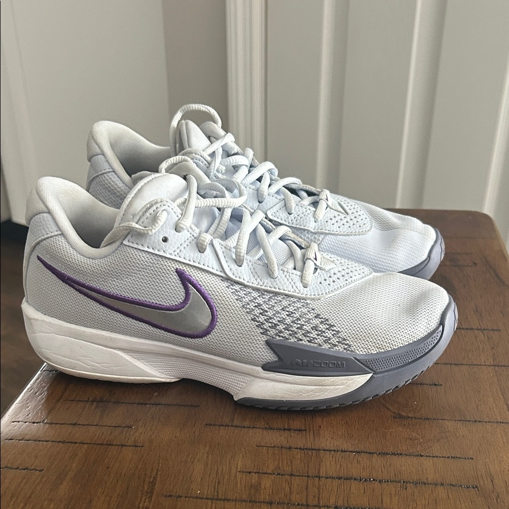 Nike Gray and Purple Women’s Air Zoom Sneakers Size 8
